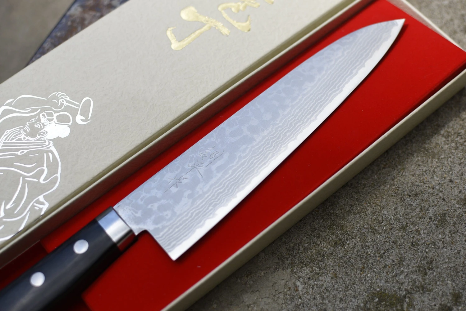 Etsu Village Gyuto Damascus Black 180mm (7.1") 5 Etsu Village Gyuto Damascus Black 180mm (7.1") - Image 3