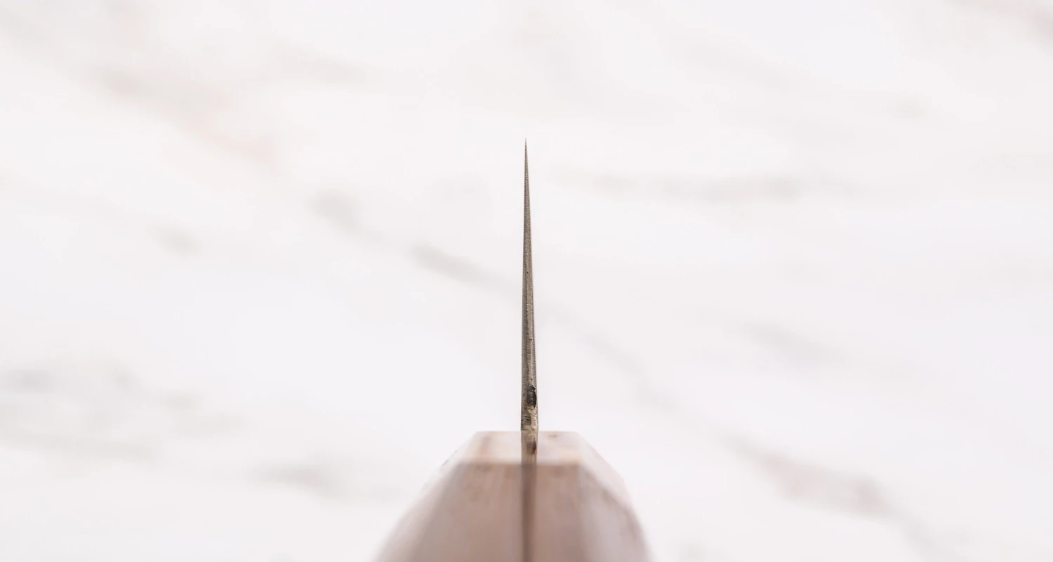 Hayabusa Gyuto Ginsanko 210mm (8.3") 5 Hayabusa Gyuto Ginsanko 210mm (8.3") - Image 3