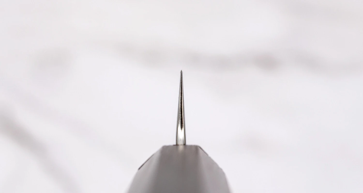 Hayabusa Petty VG-10 Tsuchime Damascus Ebony 150mm (5.9") 5 Hayabusa Petty VG-10 Tsuchime Damascus Ebony 150mm (5.9") - Image 3