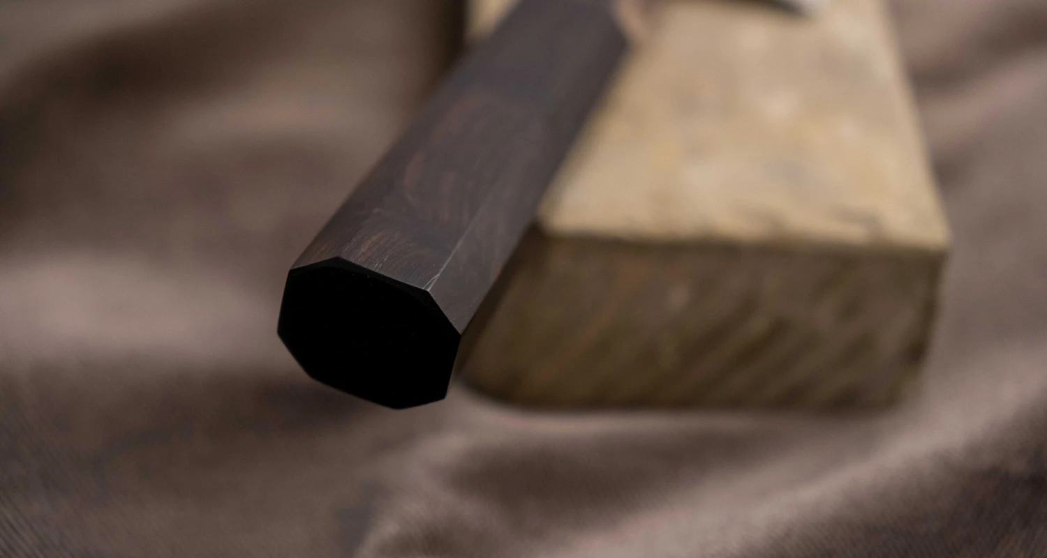 HAP-40 Gyuto Black Ebony Blond Buffalo 210mm (8.3") 9 HAP-40 Gyuto Black Ebony Blond Buffalo 210mm (8.3") - Image 7